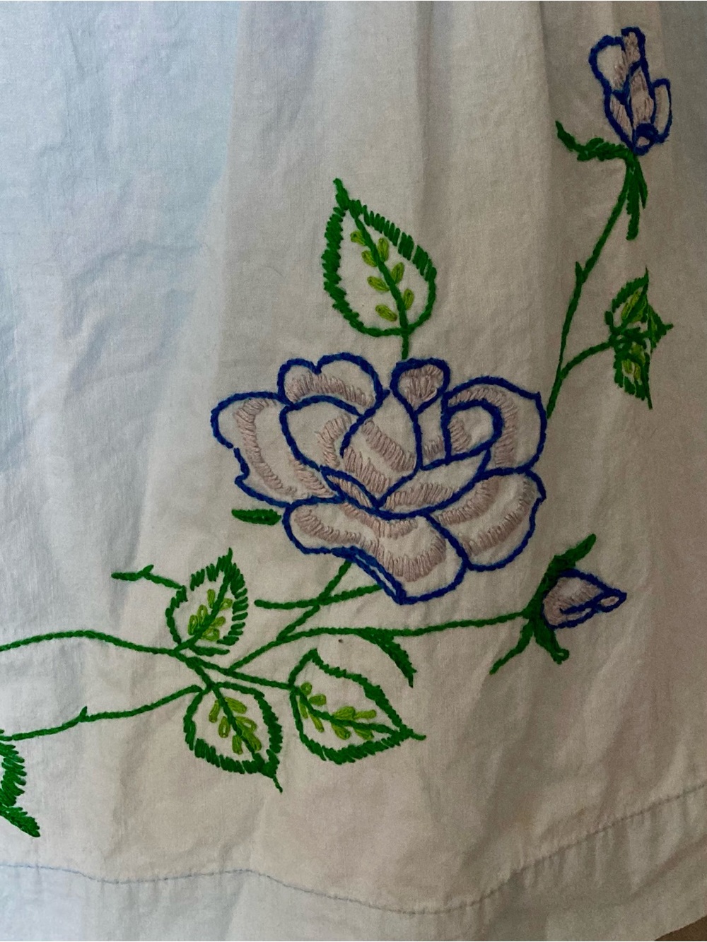 Light Blue Embroidered Floral Half Apron - Picture 3 of 5